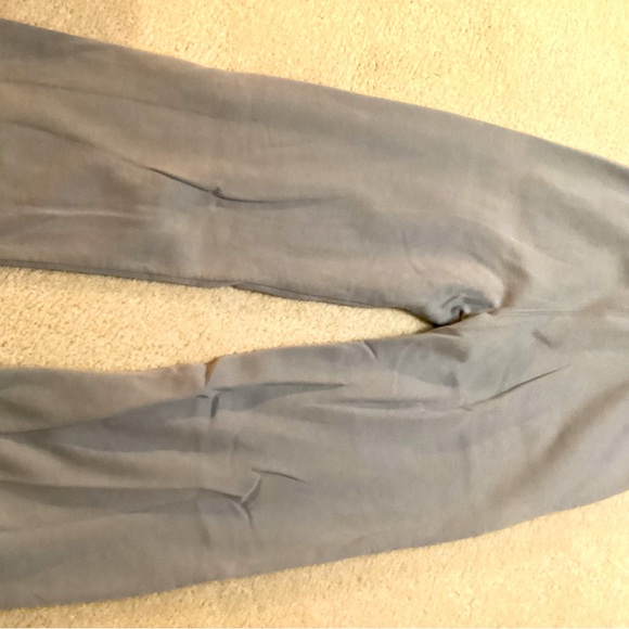 Abercrombie & Fitch sweatpant (FINALPRICEDROP) - Picture 3 of 5